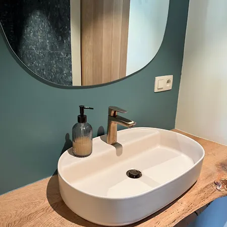 펜션 L'oree De Borzee *